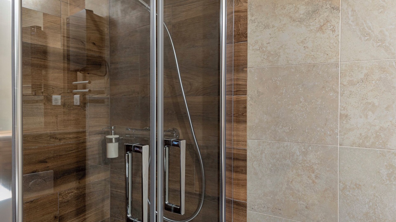 Photo of Bathroom in Saint-Paul