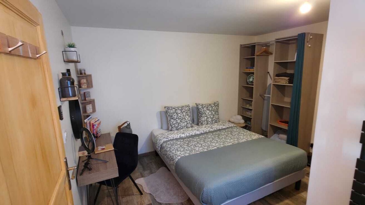 Photo of Bedroom in Mellecey