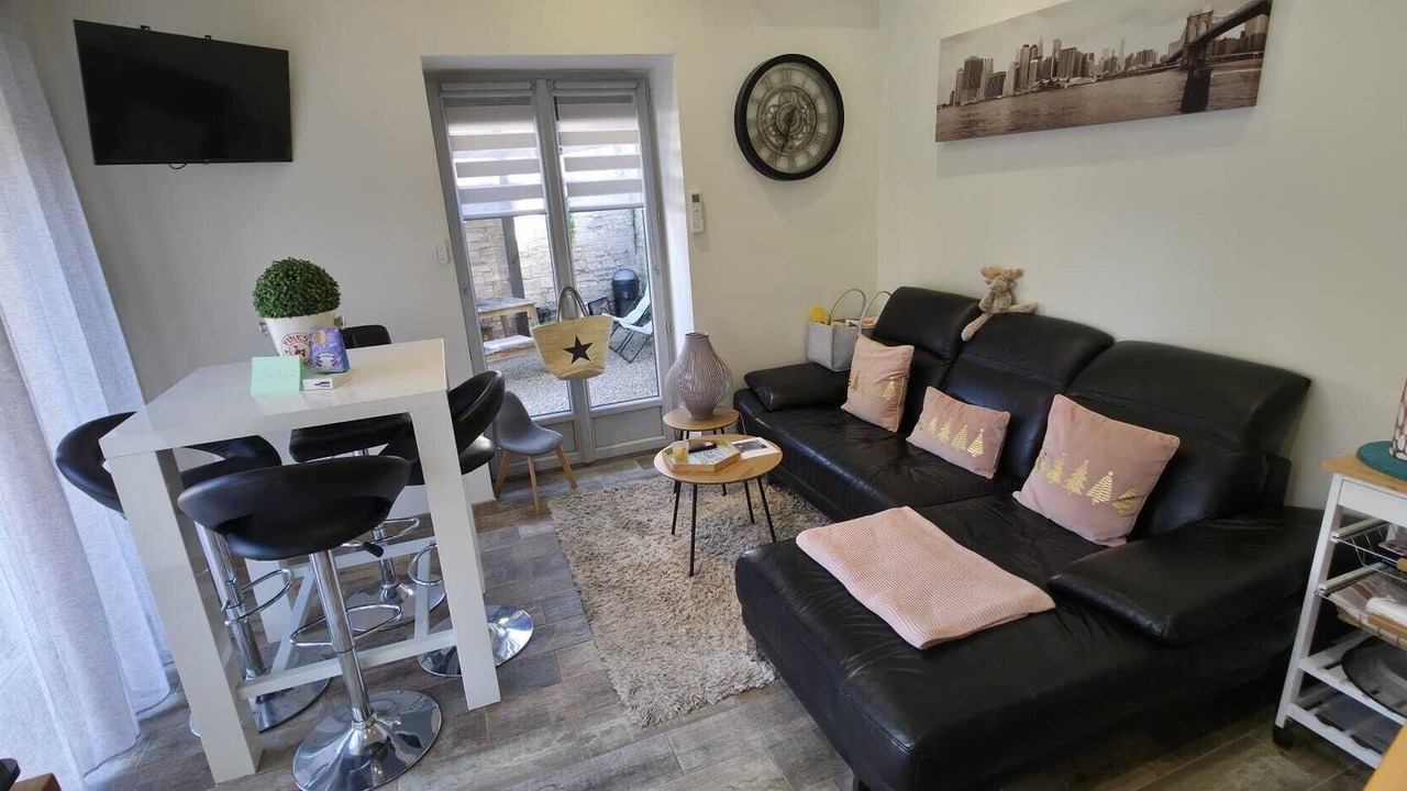 Photo of Livingroom in Mellecey