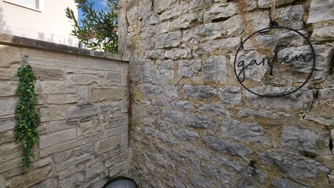 Photo of Outdoor in Mellecey