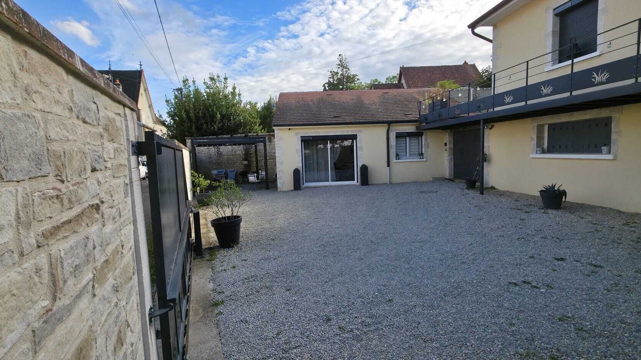 Photo of Outdoor in Mellecey
