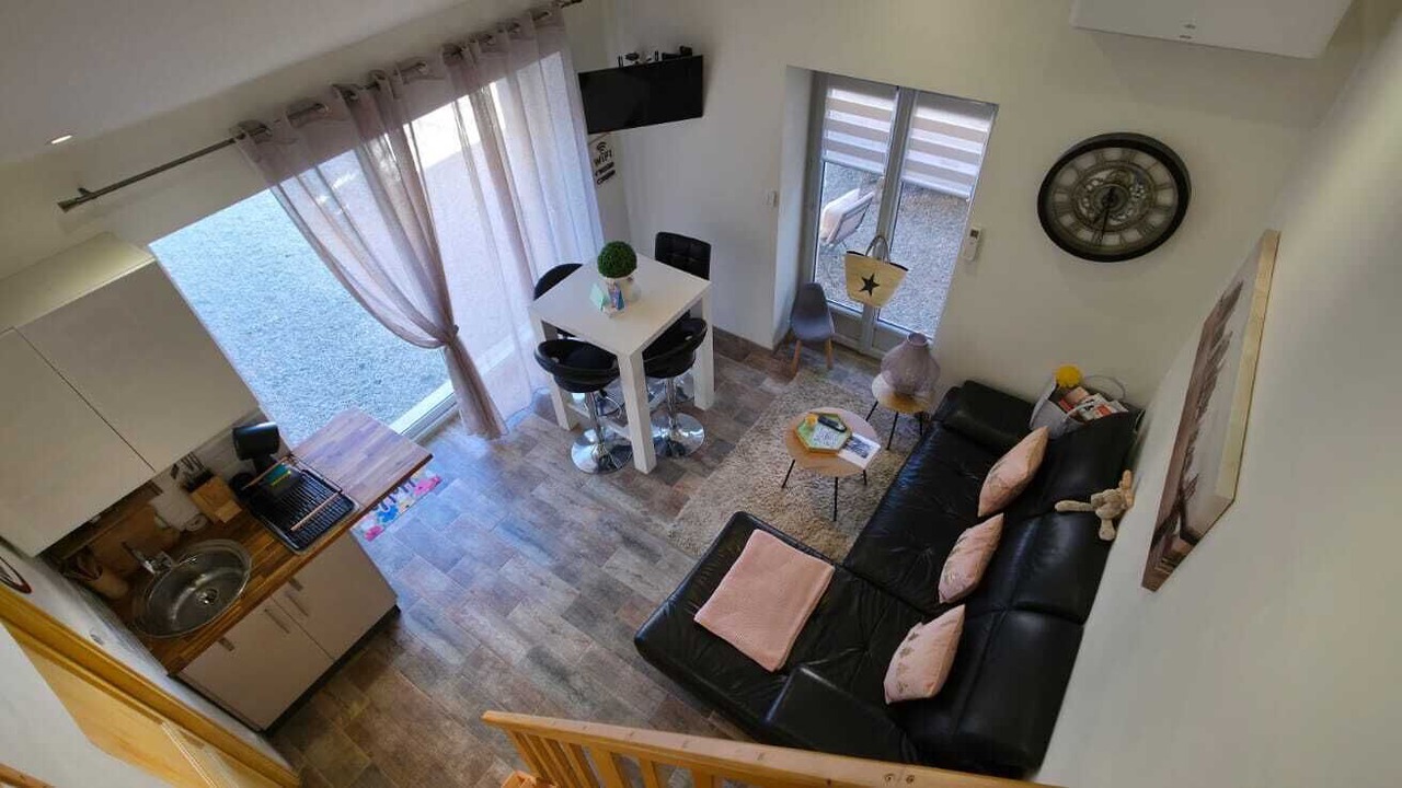 Photo of Livingroom in Mellecey