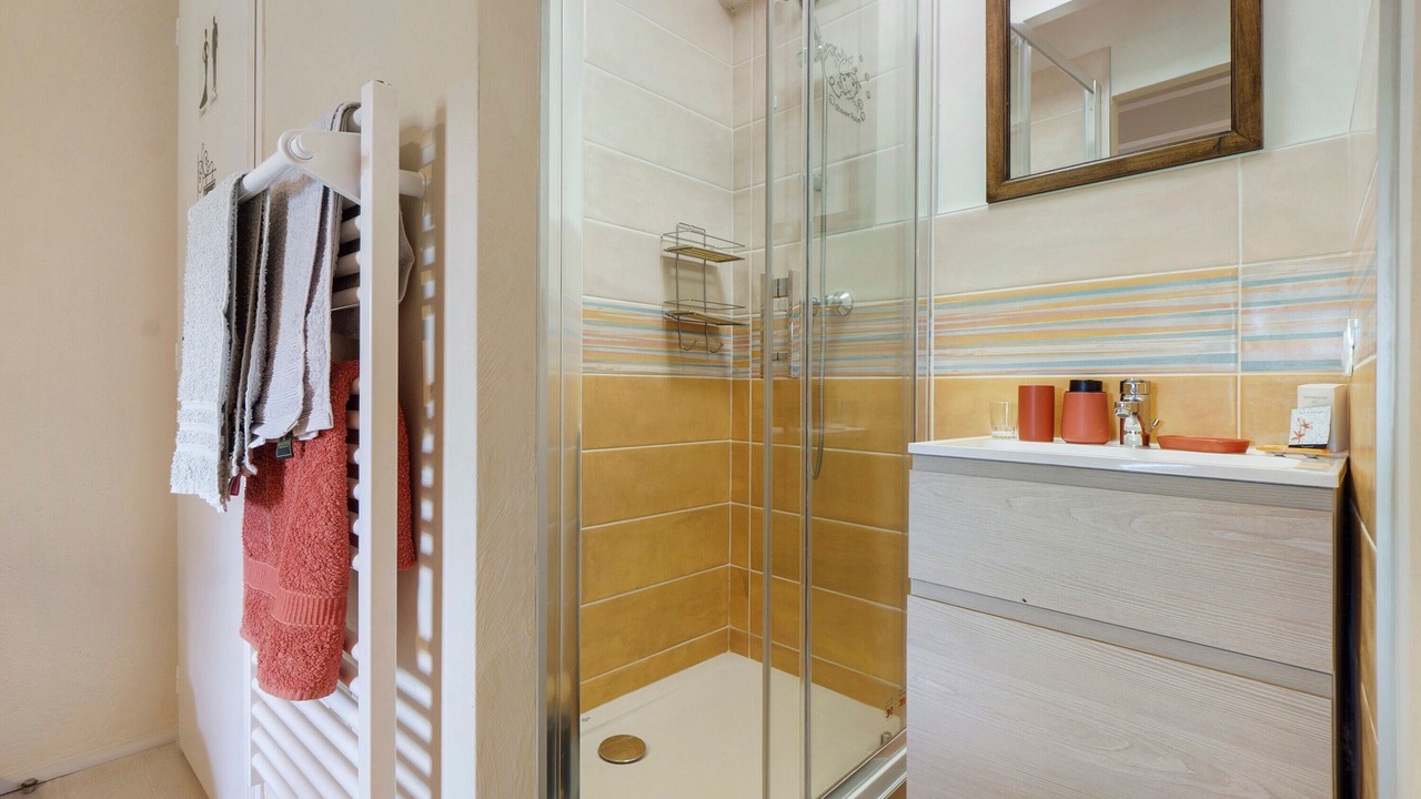 Photo of Bathroom in Rhone Crussol
