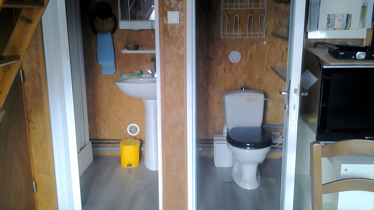 Photo of Bathroom in Chaumard