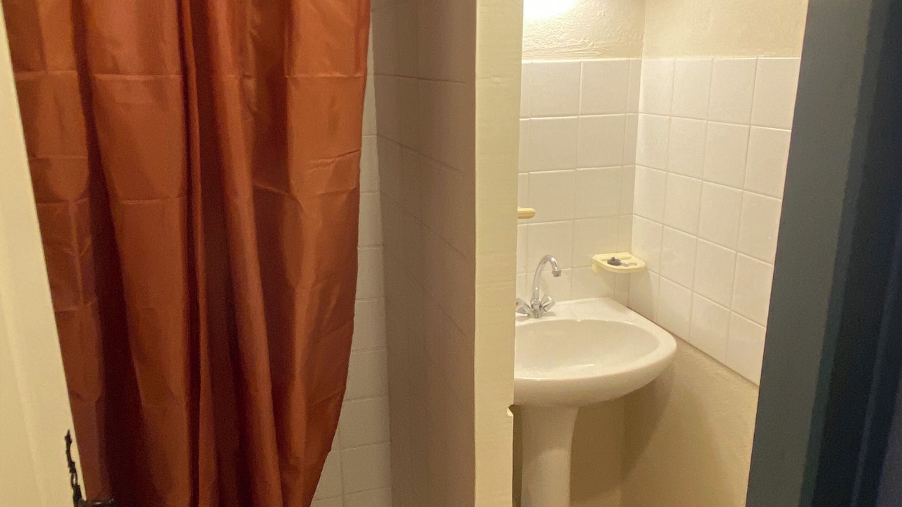 Photo of Bathroom in Rasteau