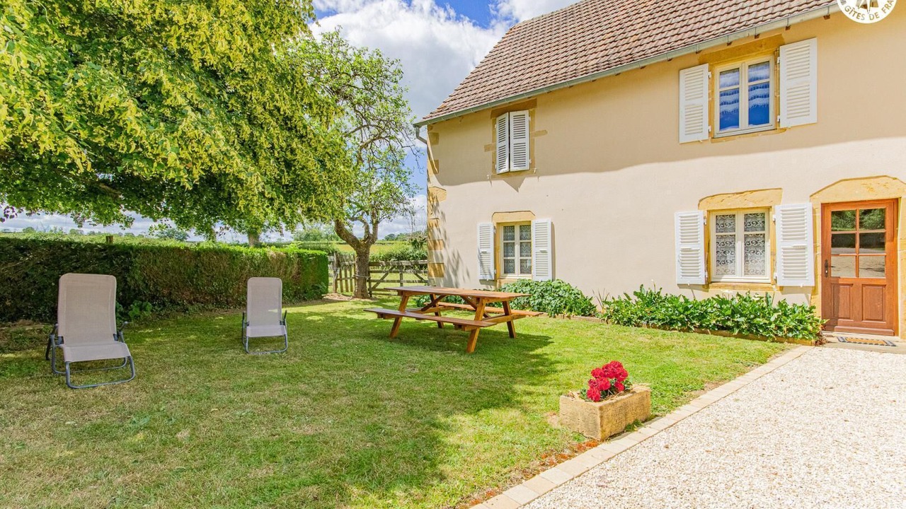 Photo of Outdoor in Saint-Christophe-en-Brionnais