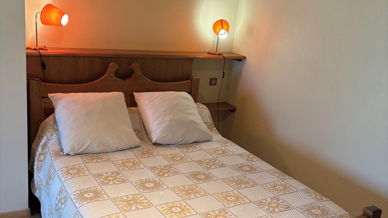 Photo of Bedroom in Castelnau-de-Mandailles