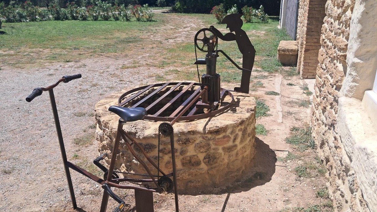 Photo of Outdoor in Suze-la-Rousse