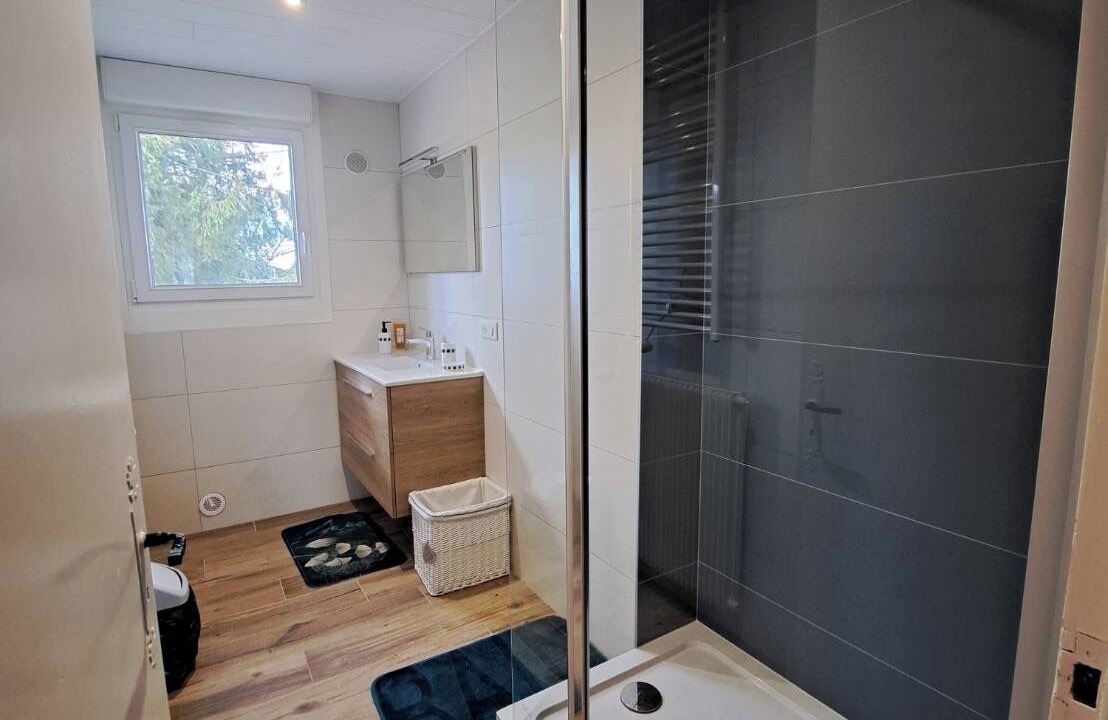 Photo of Bathroom in Damprichard