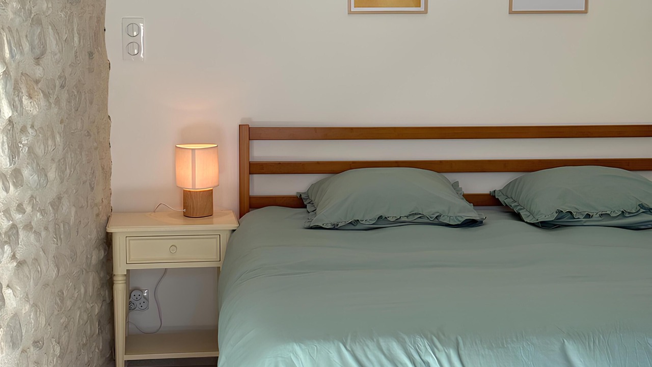Photo of Bedroom in Mirabel-et-Blacons