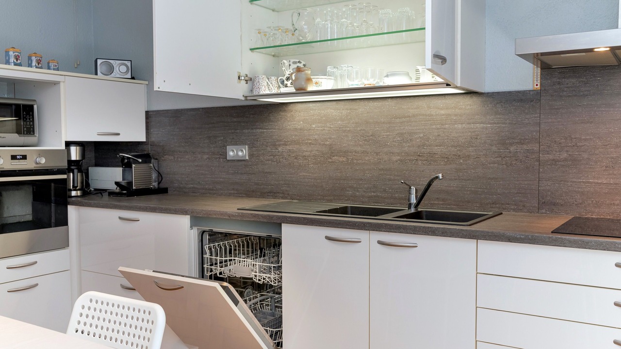 Photo of Kitchen in Saint-Etienne-de-Saint-Geoirs