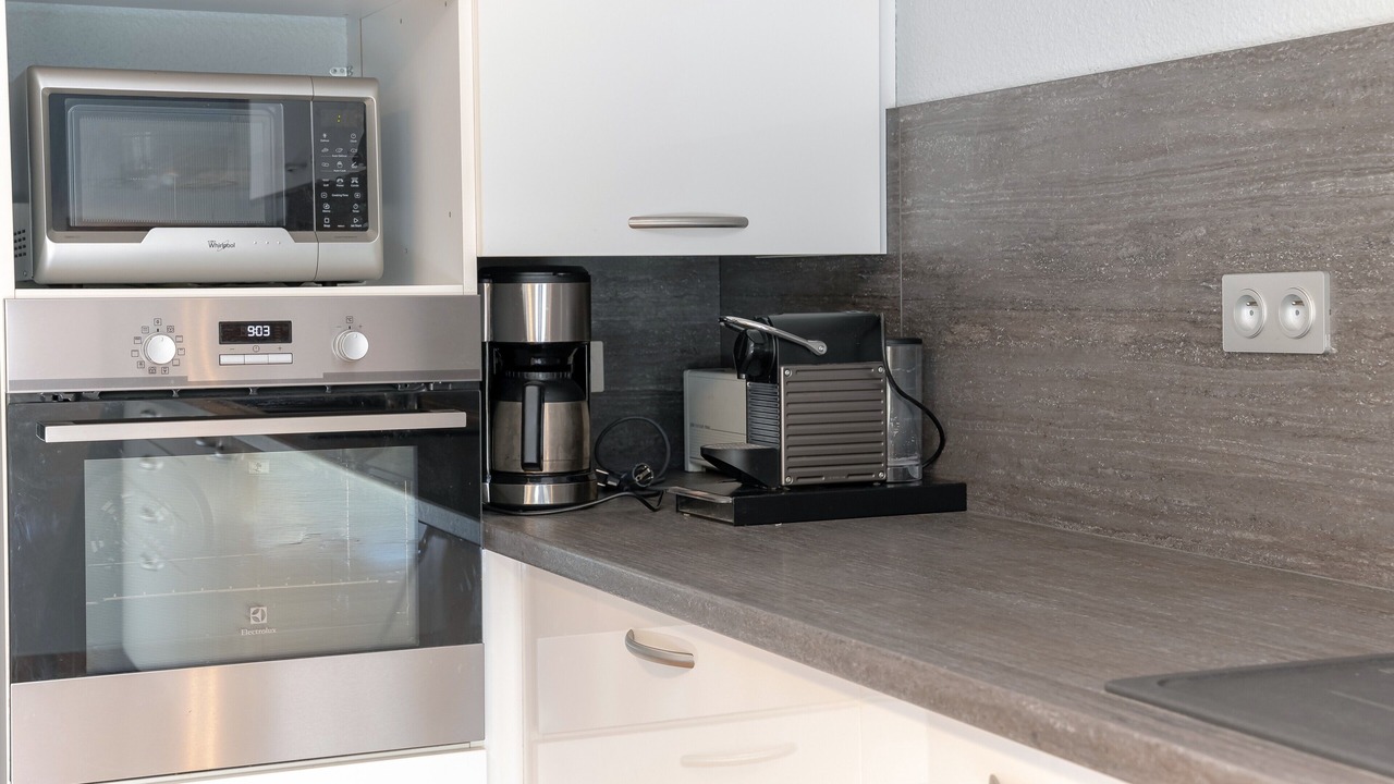 Photo of Kitchen in Saint-Etienne-de-Saint-Geoirs