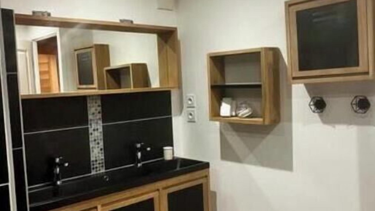 Photo of Bathroom in Meuilley