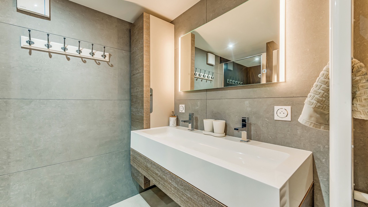 Photo of Bathroom in Rencurel