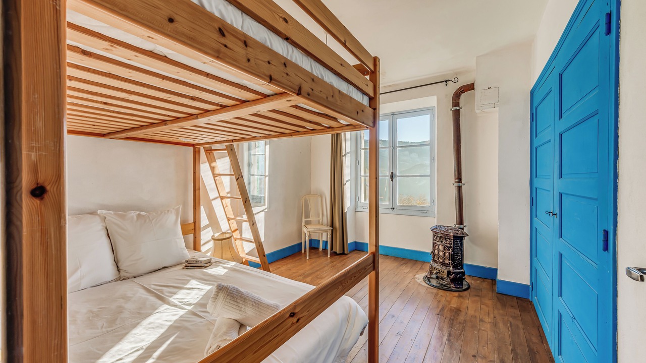 Photo of Bedroom in Rencurel