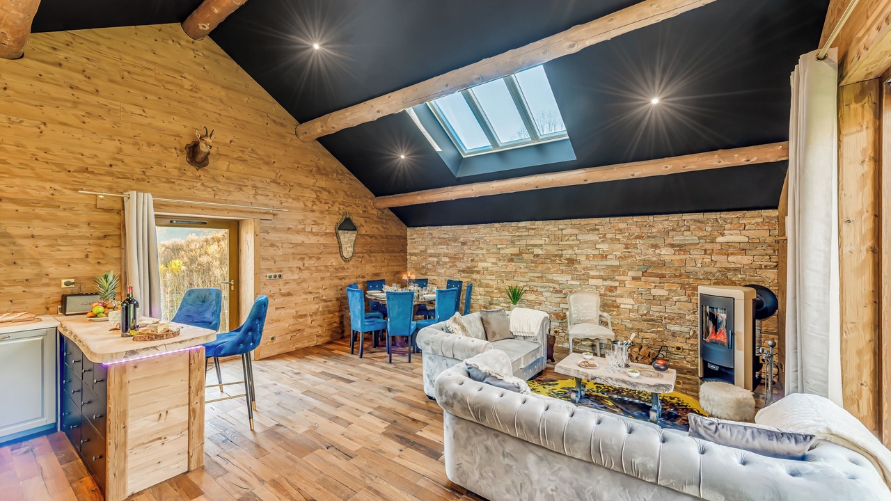 Photo of Livingroom in Rencurel