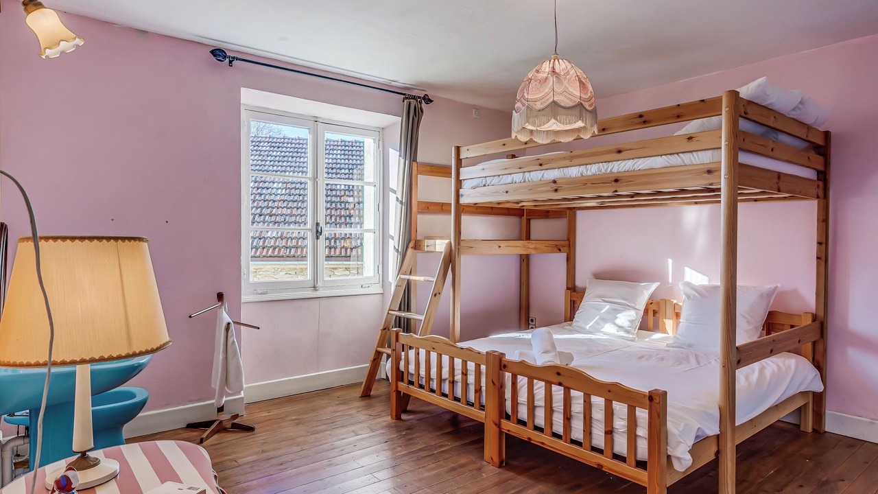 Photo of Bedroom in Rencurel