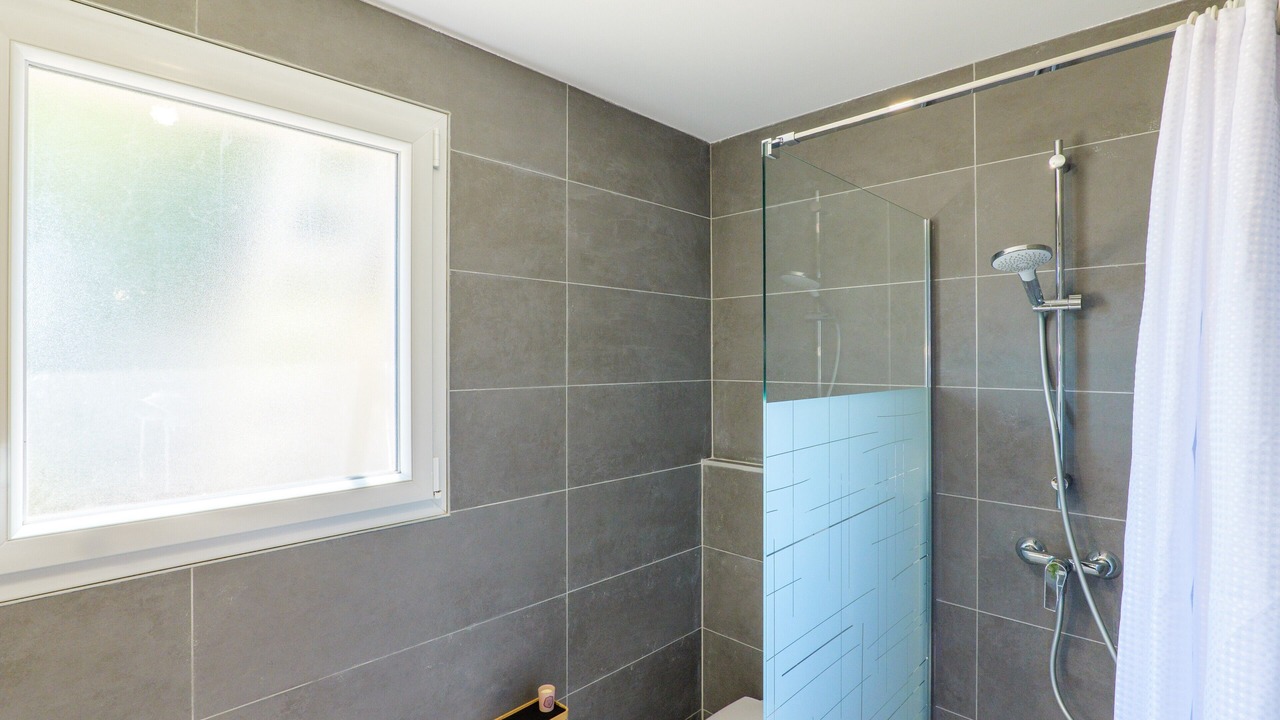 Photo of Bathroom in Saint-Germain