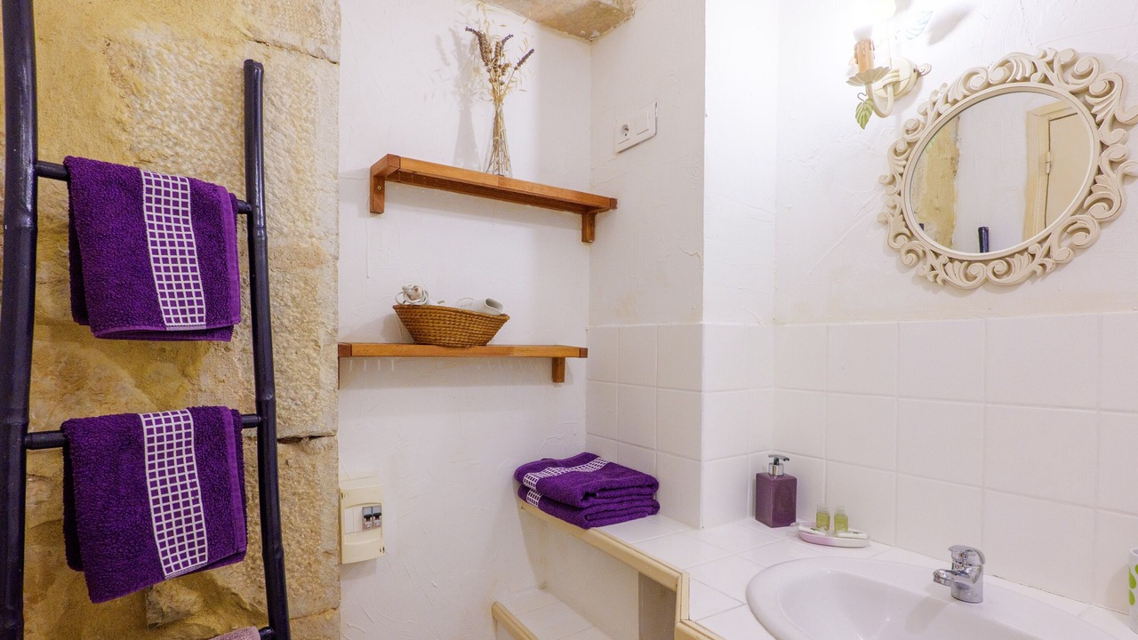 Photo of Bathroom in Gras