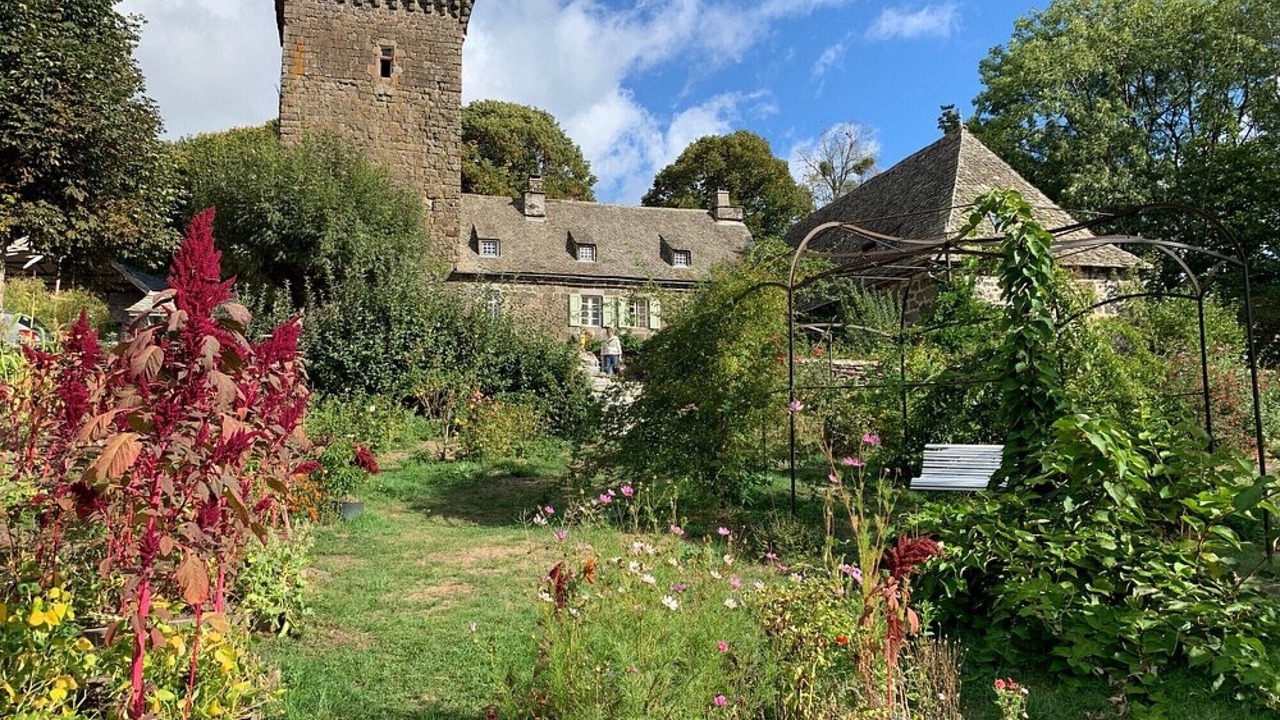 Photo of Outdoor in Saint-Martin-sous-Vigouroux