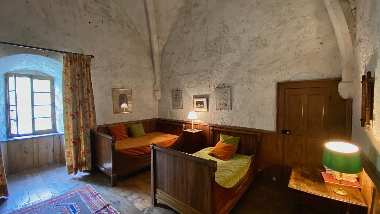 Photo of Bedroom in Saint-Martin-sous-Vigouroux