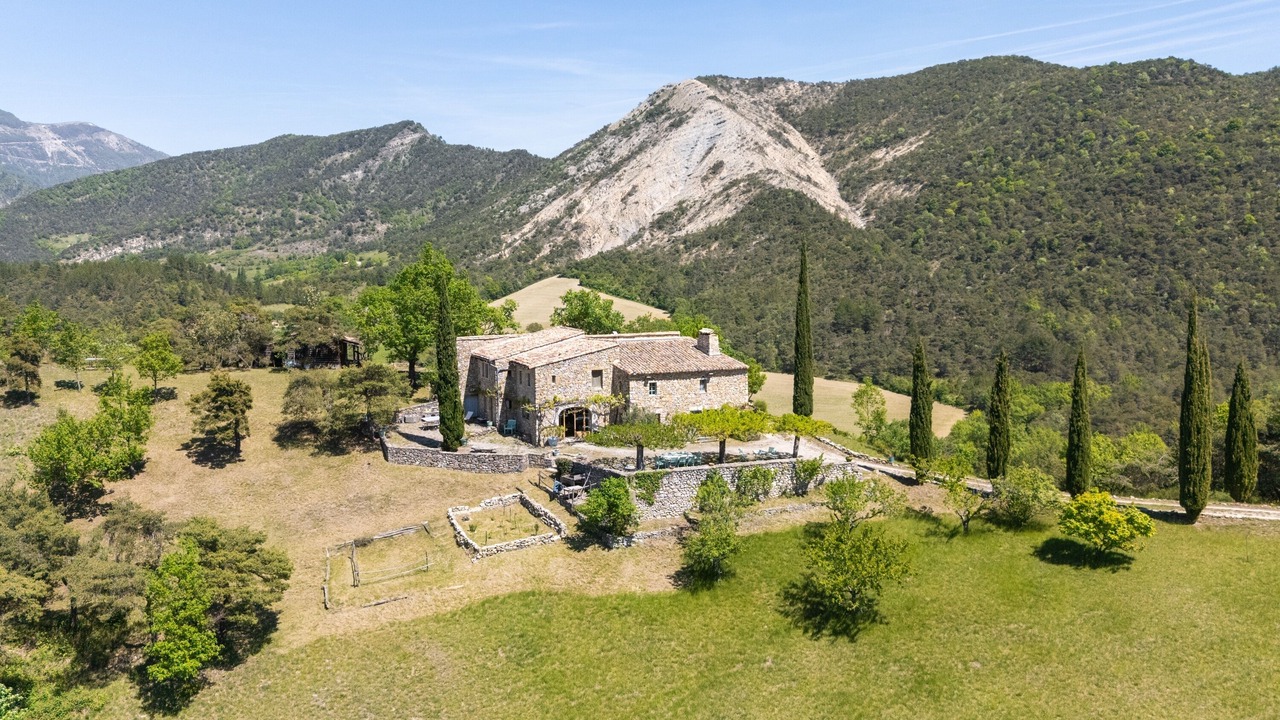 Photo of Outdoor in Suze