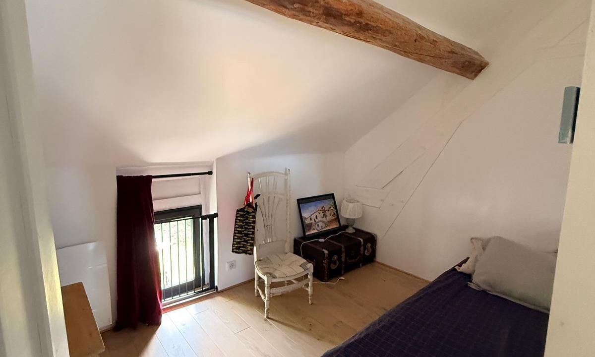 Photo of Bedroom in Saint-Bonnet-de-Joux