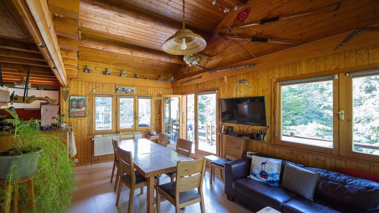 Photo of Livingroom in Montcel