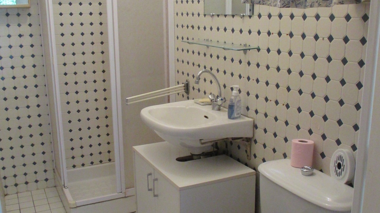 Photo of Bathroom in Loddes