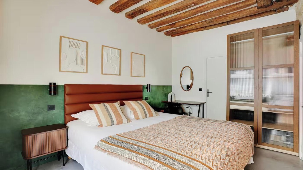 Photo of Bedroom in Marais