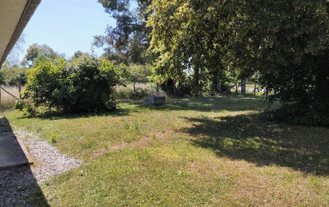 Photo of Outdoor in Commenailles