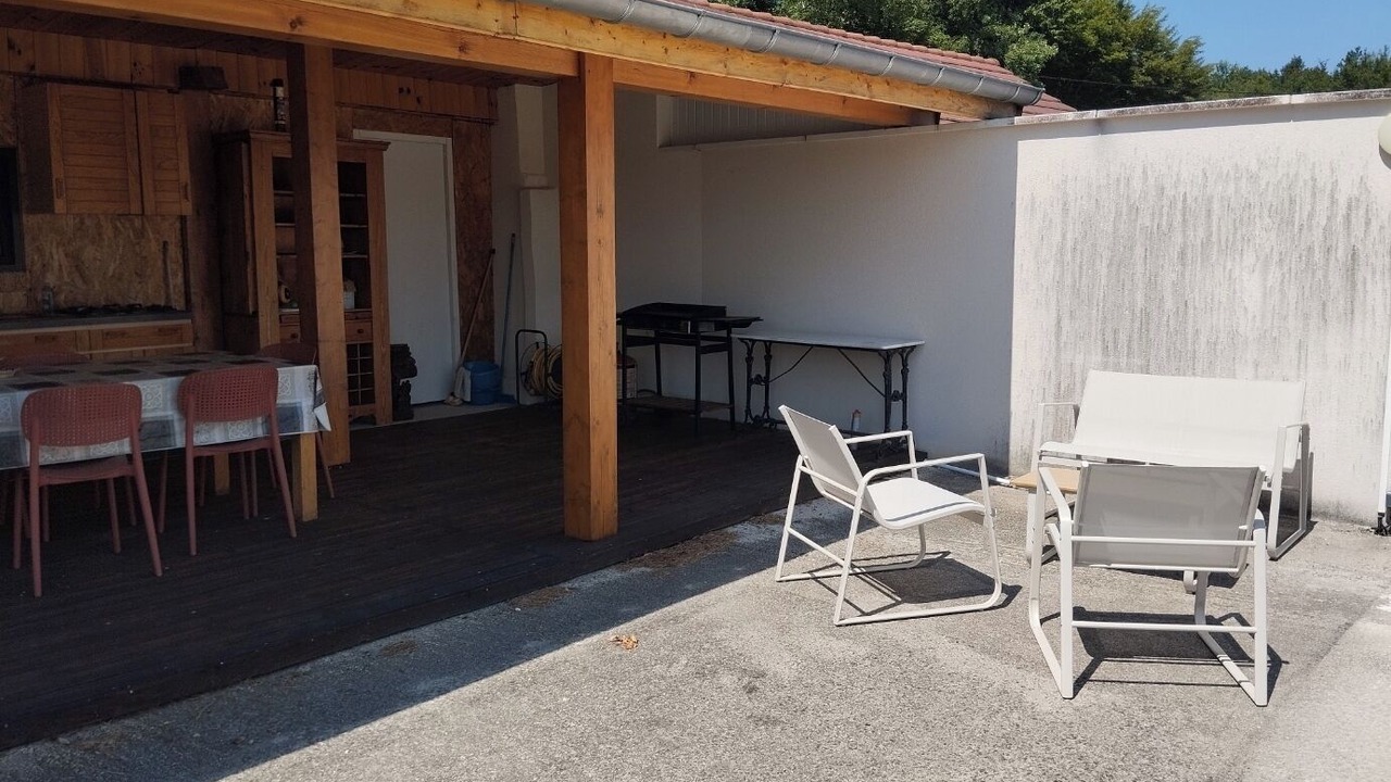 Photo of Outdoor in Commenailles