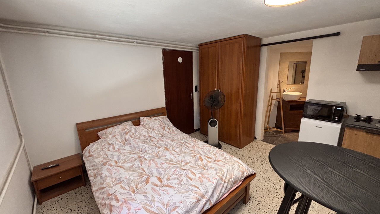 Photo of Bedroom in Pont-Saint-Esprit