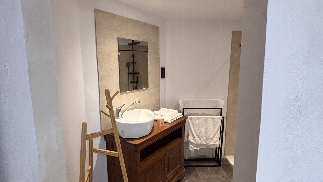 Photo of Bathroom in Pont-Saint-Esprit