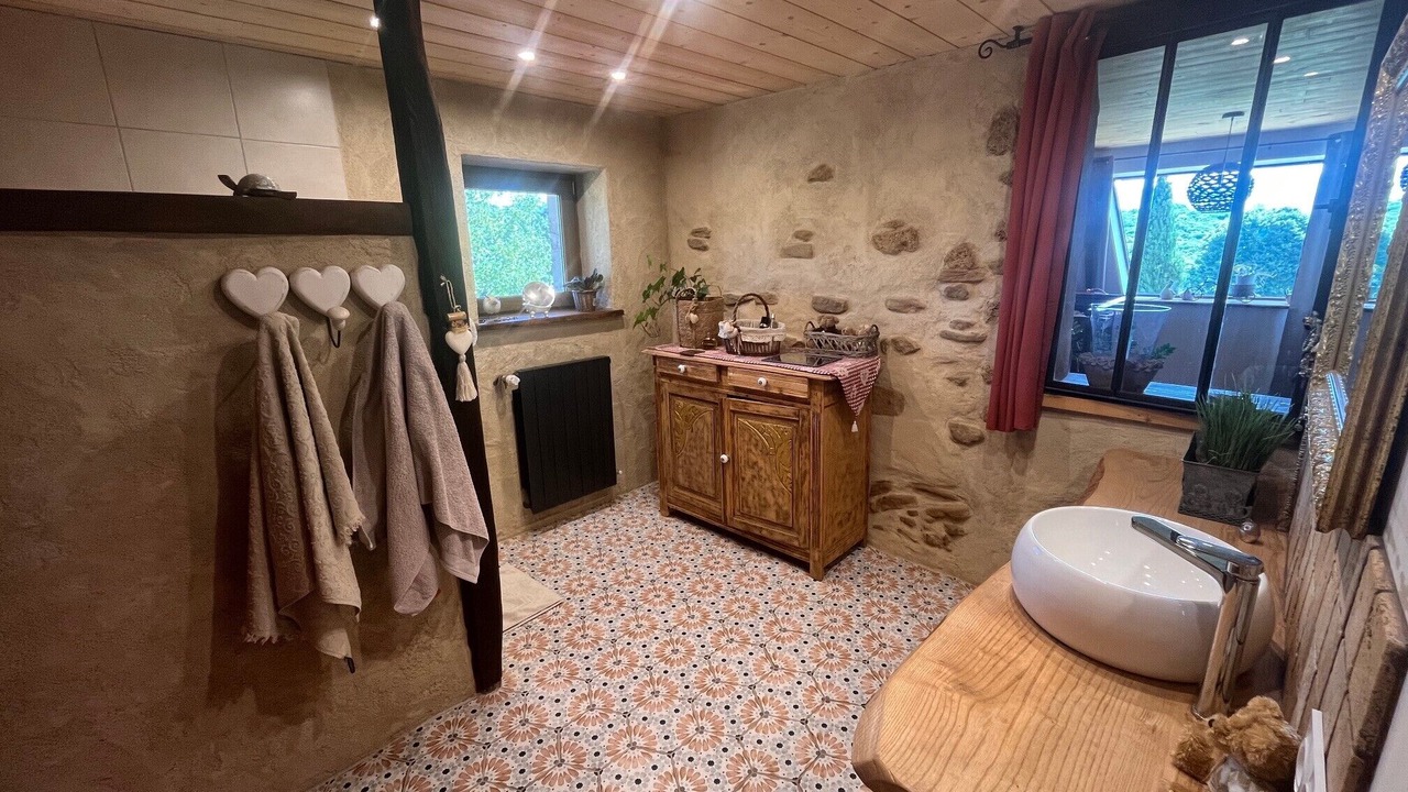 Photo of Bathroom in Murinais