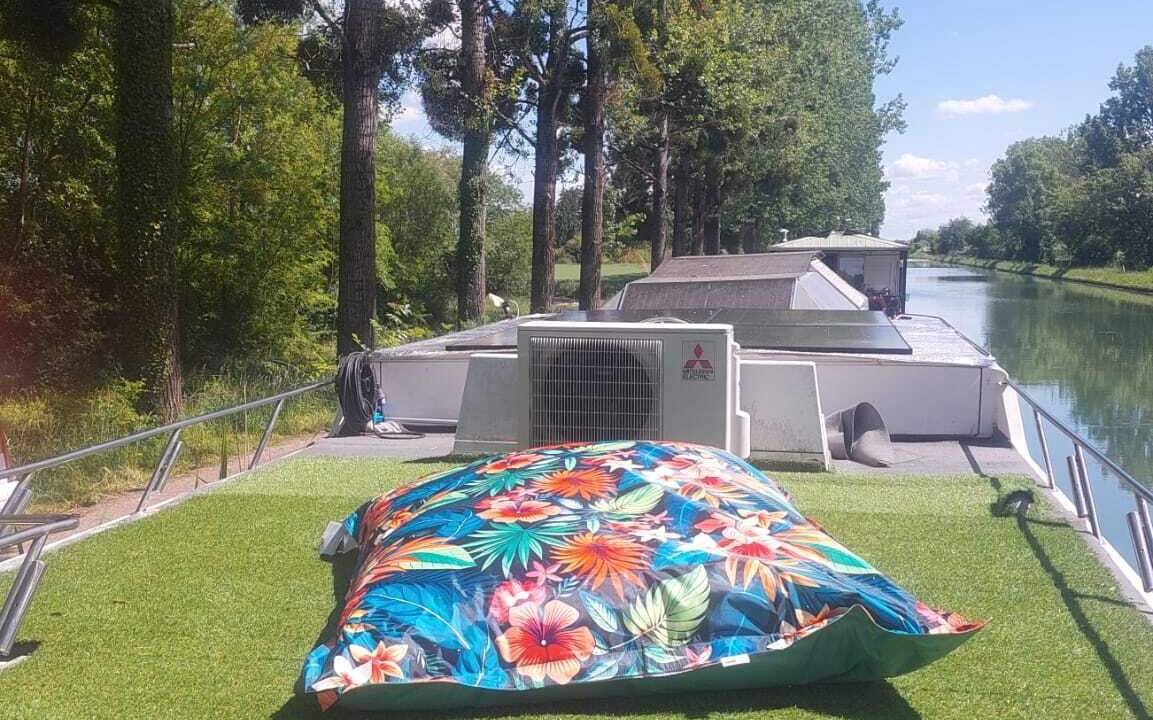 Photo of Outdoor in Saint-Usage