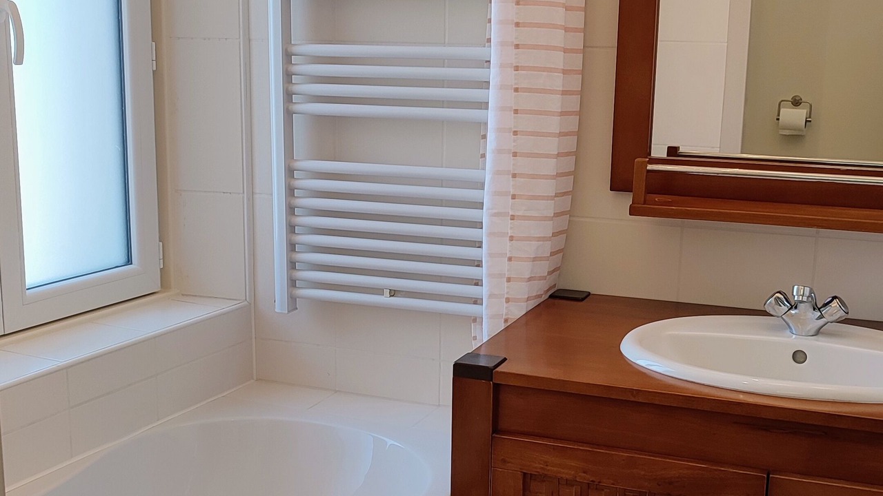 Photo of Bathroom in Tannay