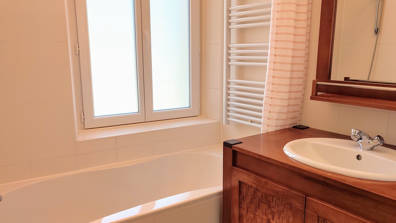 Photo of Bathroom in Tannay