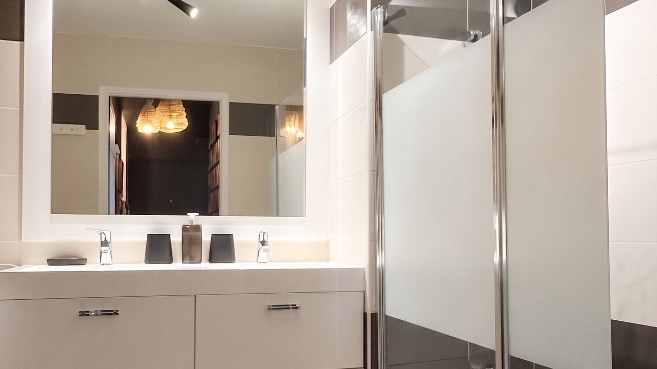 Photo of Bathroom in Bossey