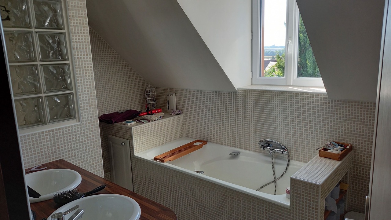 Photo of Bathroom in Saint-Pourcain-sur-Sioule