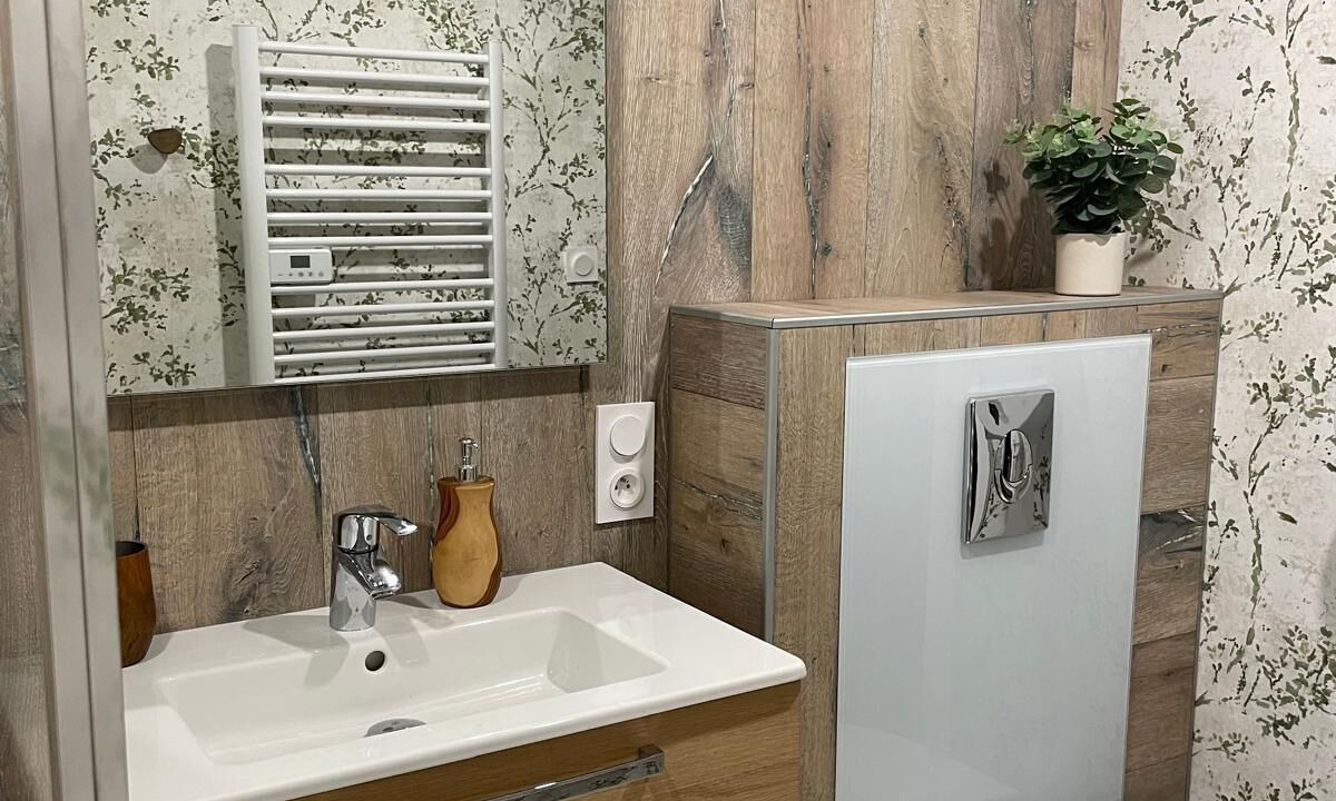 Photo of Bathroom in Chatillon