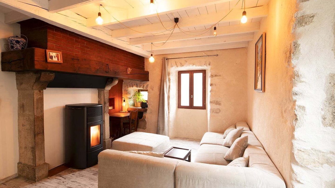 Photo of Livingroom in Ajoux