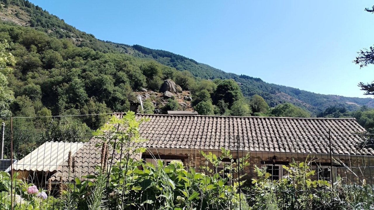 Photo of Outdoor in Labastide-sur-Besorgues