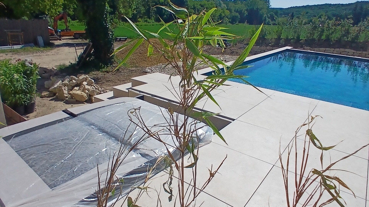 Photo of Outdoor in Le Poet-Laval