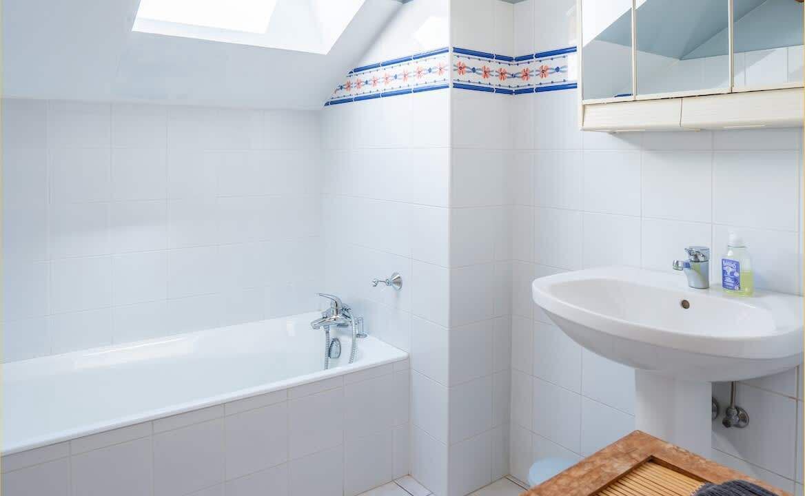 Photo of Bathroom in Corzent