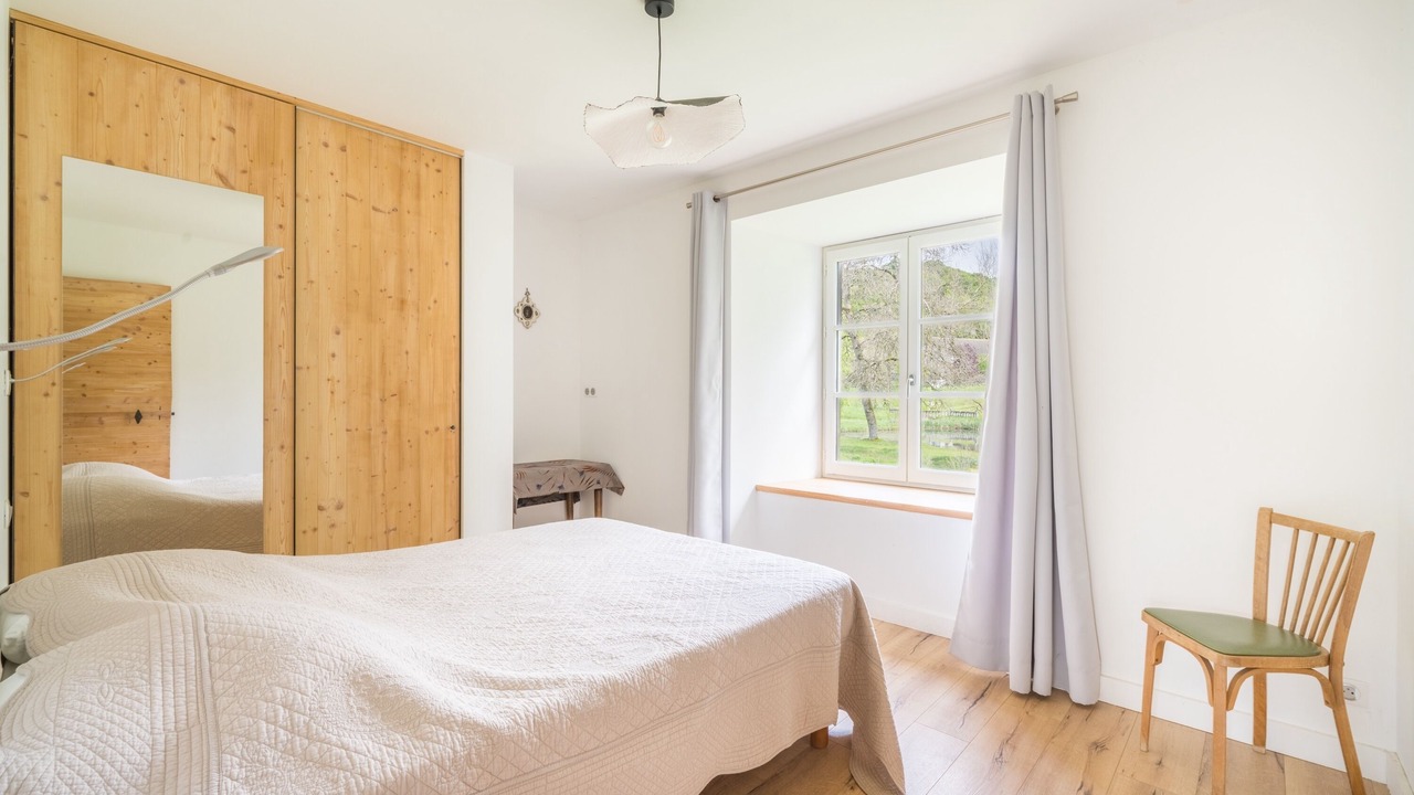 Photo of Bedroom in Prinsuejols