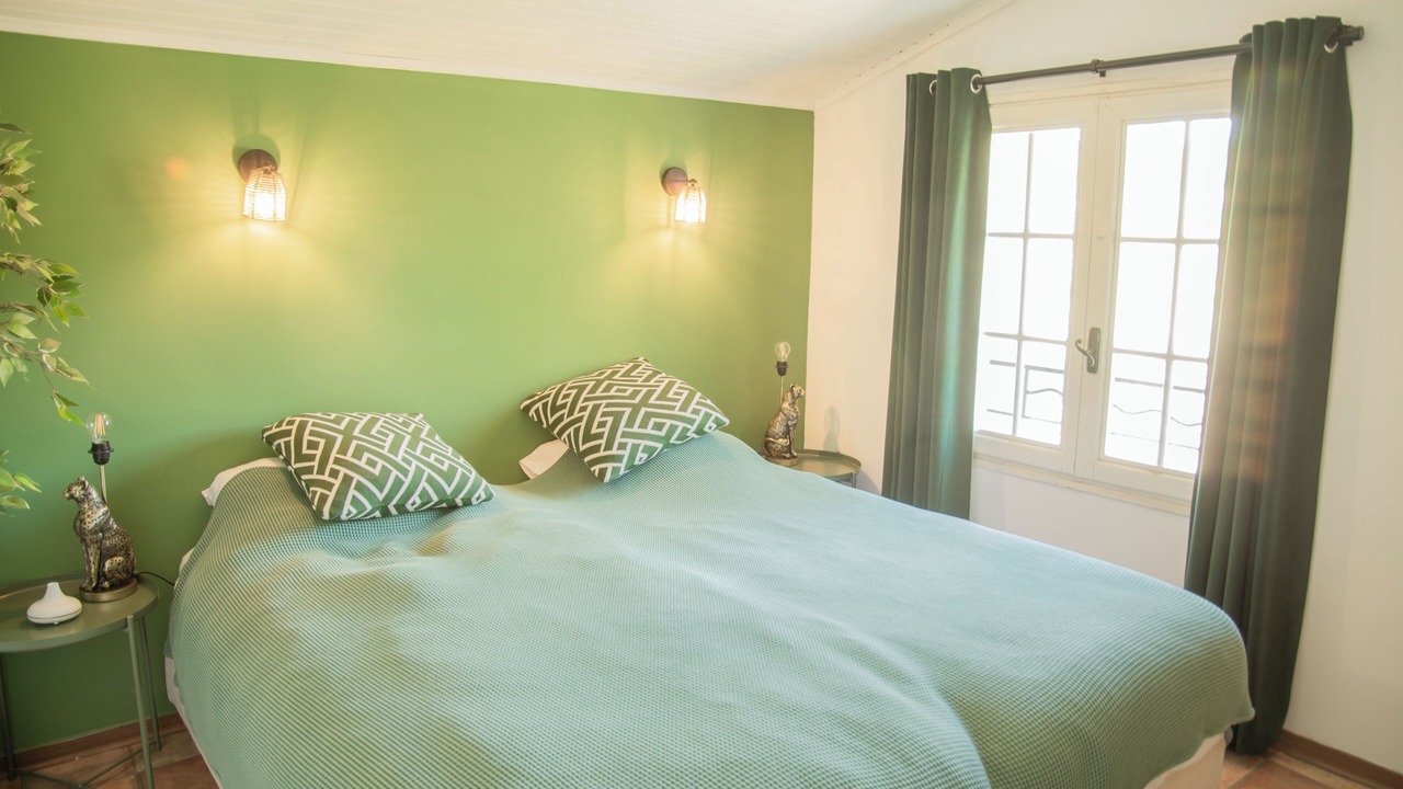 Photo of Bedroom in Saint-Pierre-de-Vassols