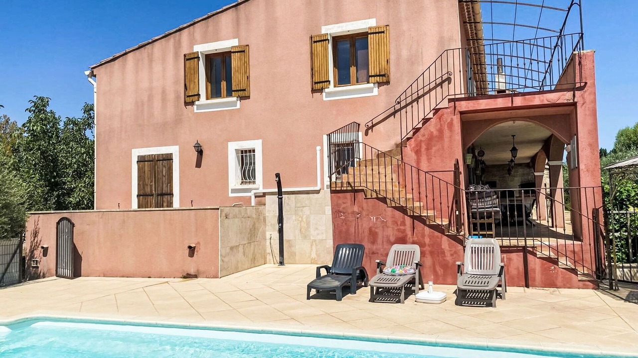 Photo of Outdoor in Caromb