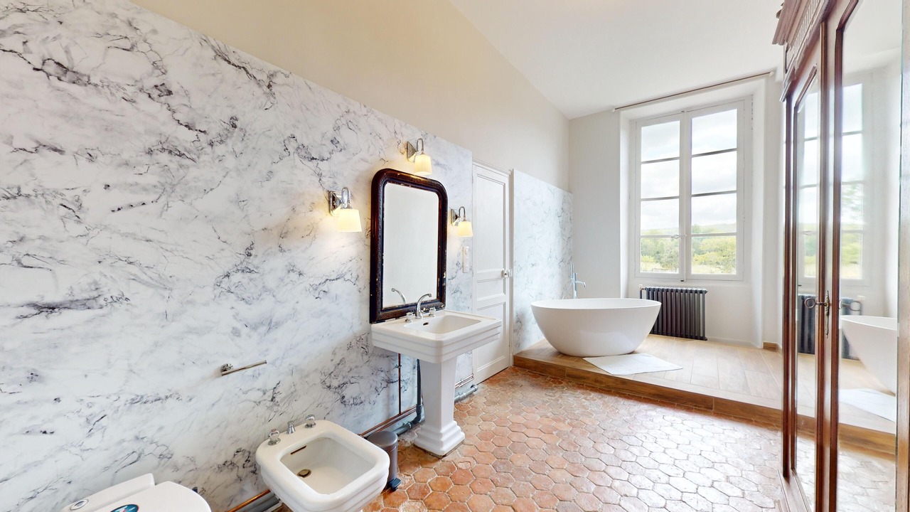 Photo of Bathroom in Mailly-le-Chateau