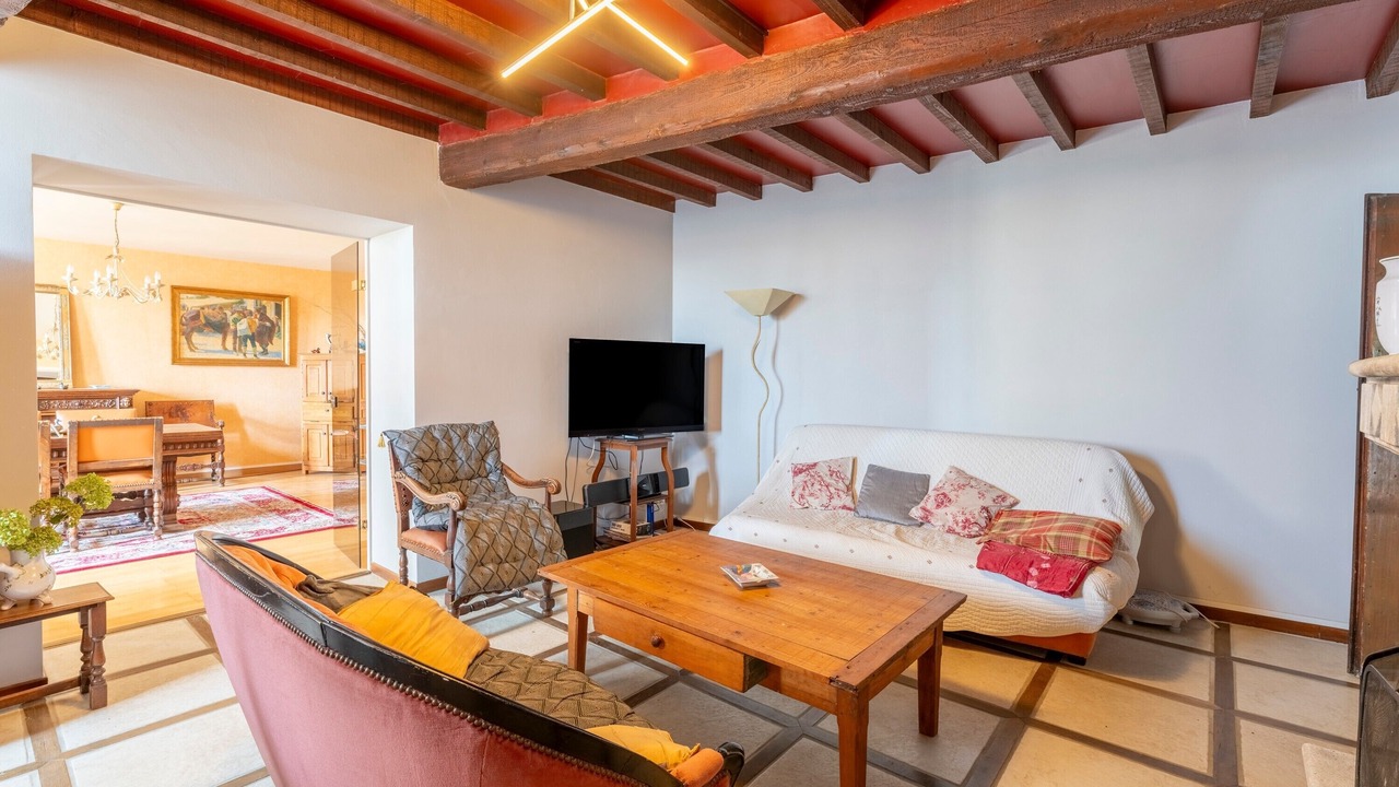 Photo of Livingroom in Saint-Pierre-de-Vassols